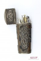 Necessaire