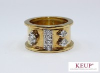 Goldener Damenring