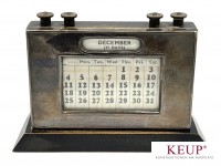 Tischkalender in Silber