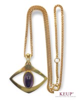 Kette mit Anhänger