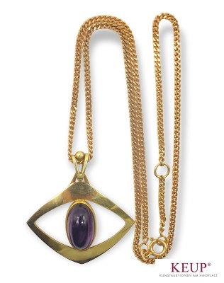 Bild Kette mit Anhänger