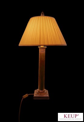 Tischlampe